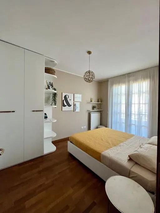 Appartamento Casa Di Lillo Merate